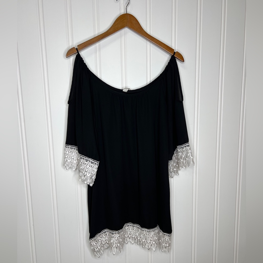 Yohada Women's Cold Shoulder Lace Trim Top Black White Size Large
